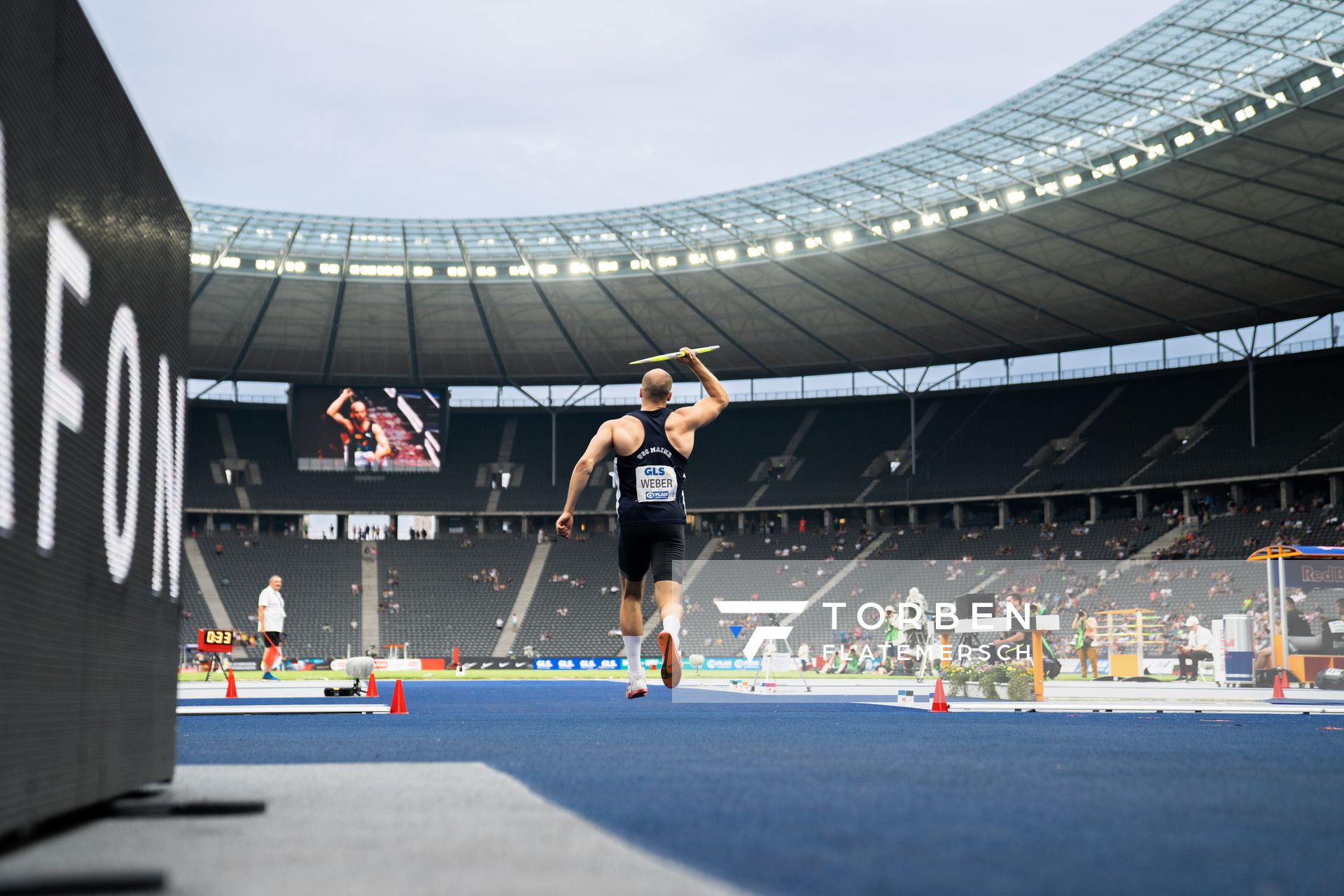Julian Weber (USC Mainz) beim Speerwurf waehrend der deutschen Leichtathletik-Meisterschaften im Olympiastadion am 25.06.2022 in Berlin